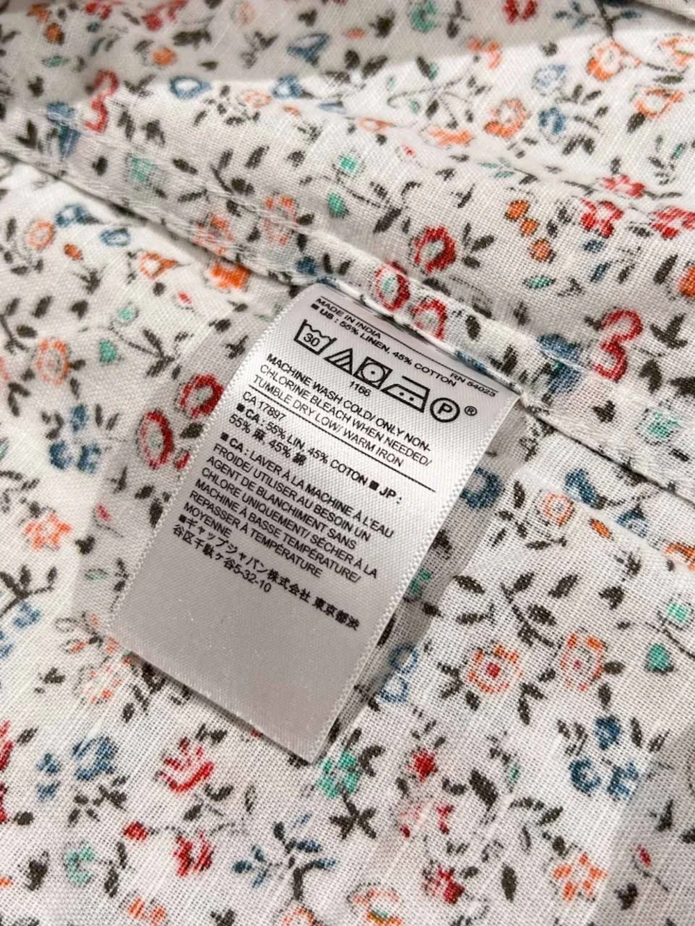 Banana Republic Men's Short-Sleeve Floral Button-Up Shirt